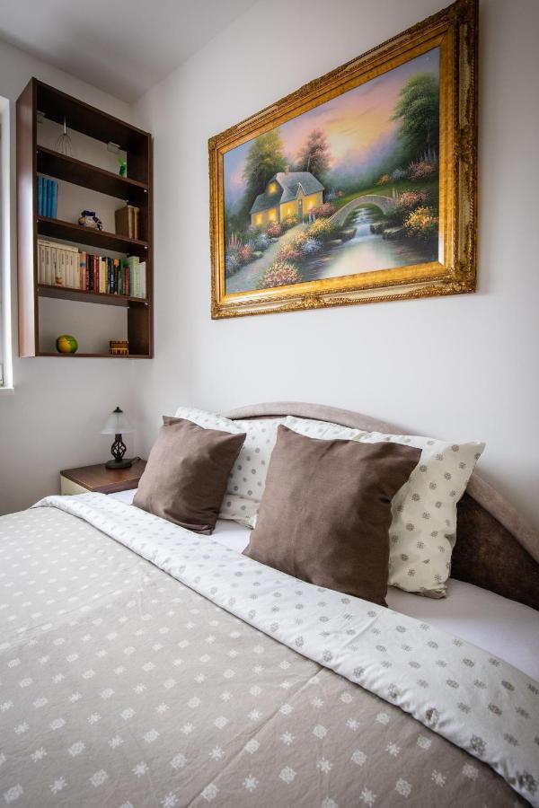 Crystal Apartment Subotica Eksteriør bilde