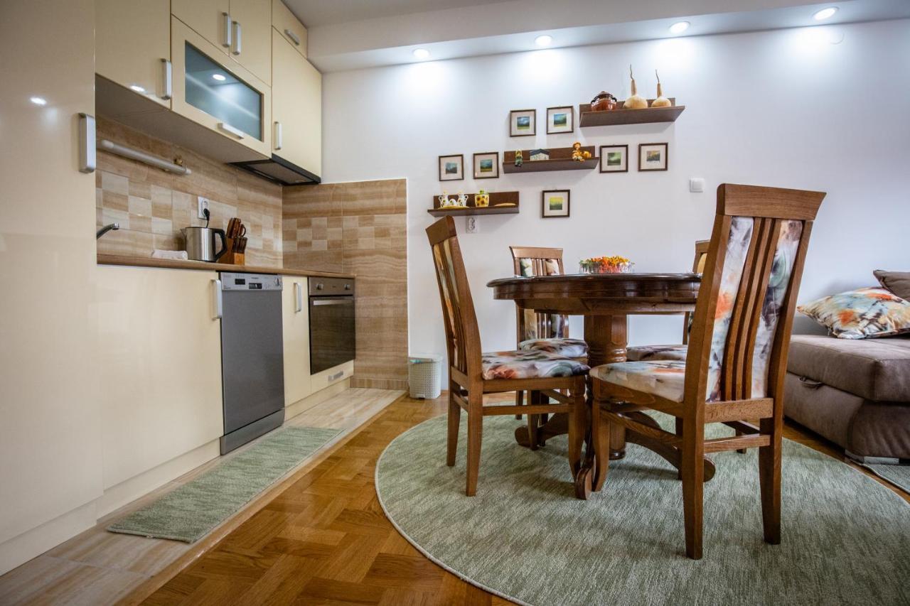 Crystal Apartment Subotica Eksteriør bilde