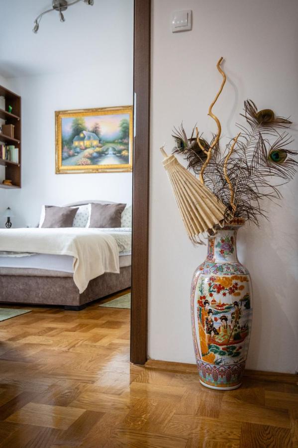 Crystal Apartment Subotica Eksteriør bilde
